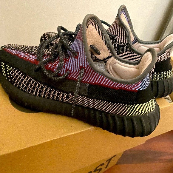 Yeezy Other - Yeezy 350 V2 Yecheil